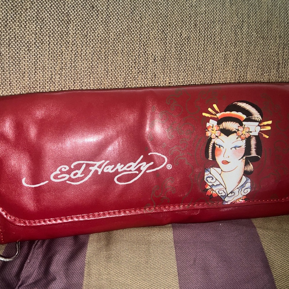 Ed Hardy envelope flute or document holder